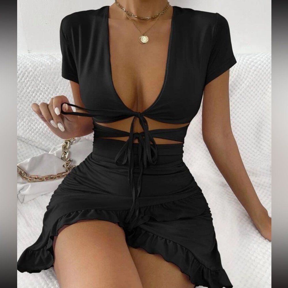 NWOT tied cutout front ruffle dress
